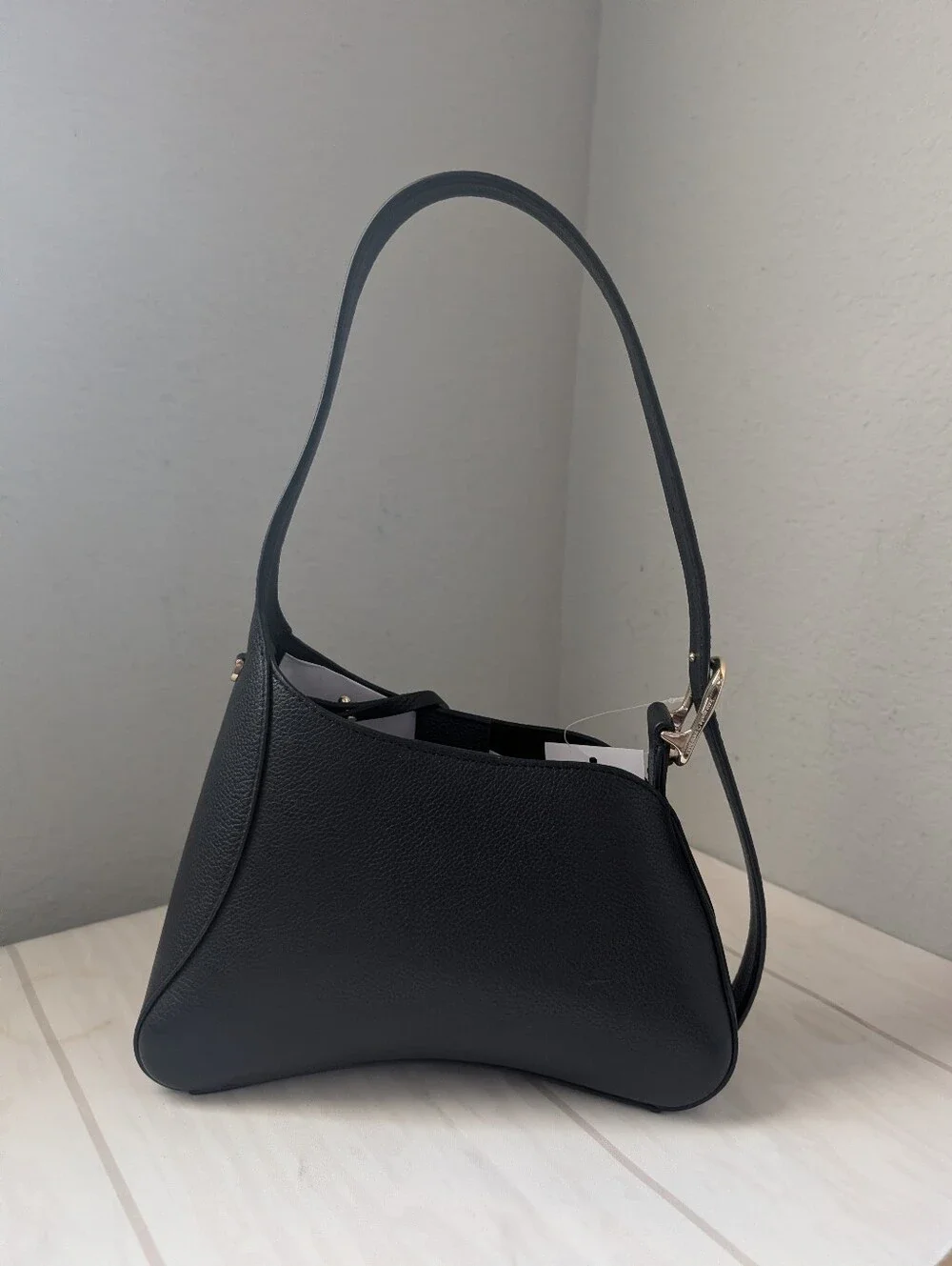NWT Kate Spade KO415 454 Sculpted Shoulder Bag In Black